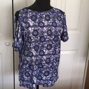 Jones New York Beautiful blue print top